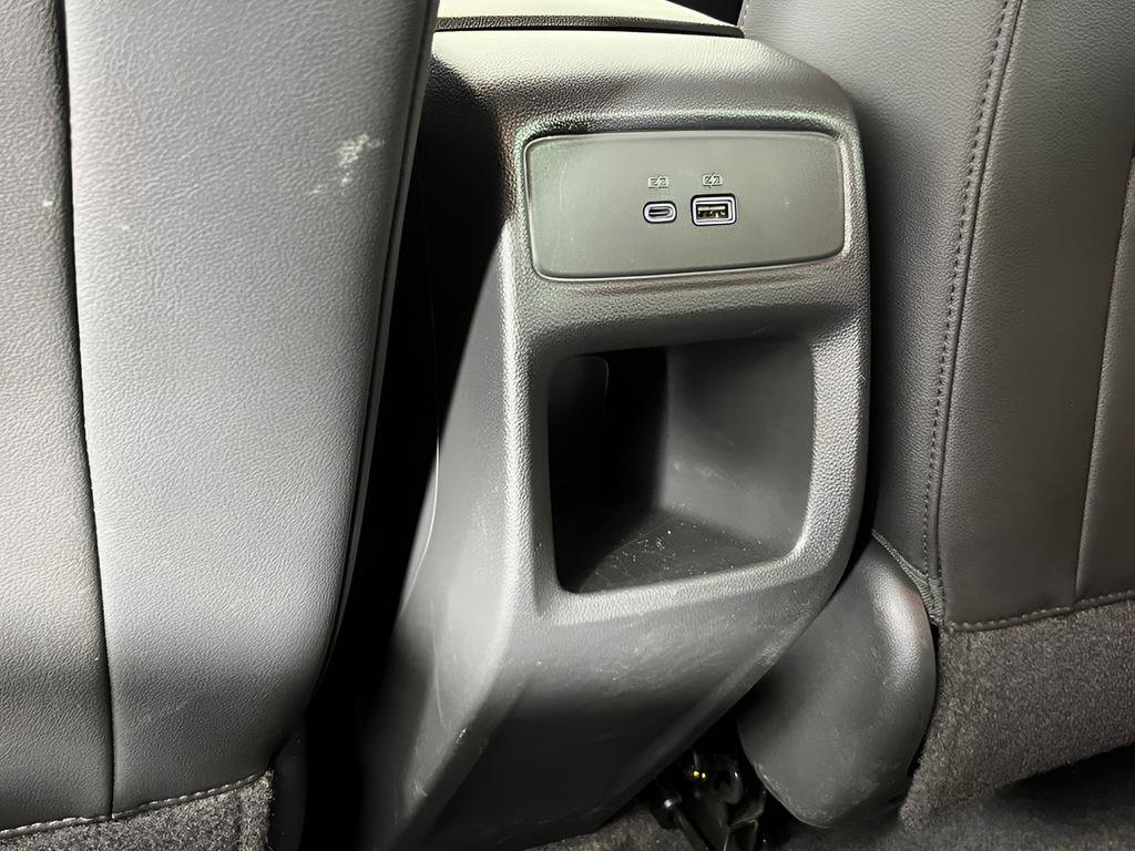 Used 2025 Chevrolet Trax RS w/ Driver Confidence Package FWD image 26