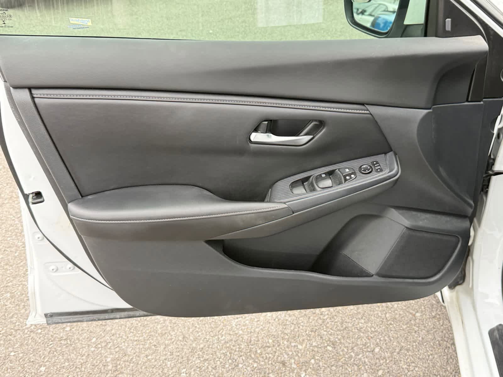 Used 2023 Nissan Sentra SV w/ Trunk Package FWD image 15