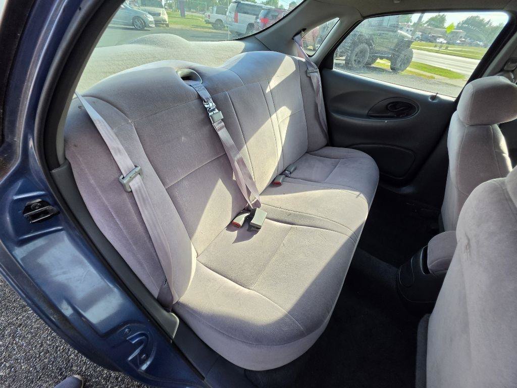 Used 1999 Ford Taurus LX FWD image 16