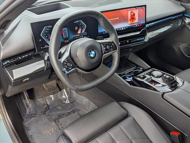 Certified 2026 BMW 530i xDrive AWD/4WD image 10