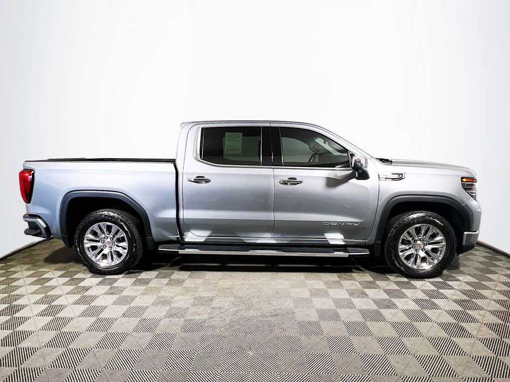 Used 2025 GMC Sierra 1500 Denali image 8