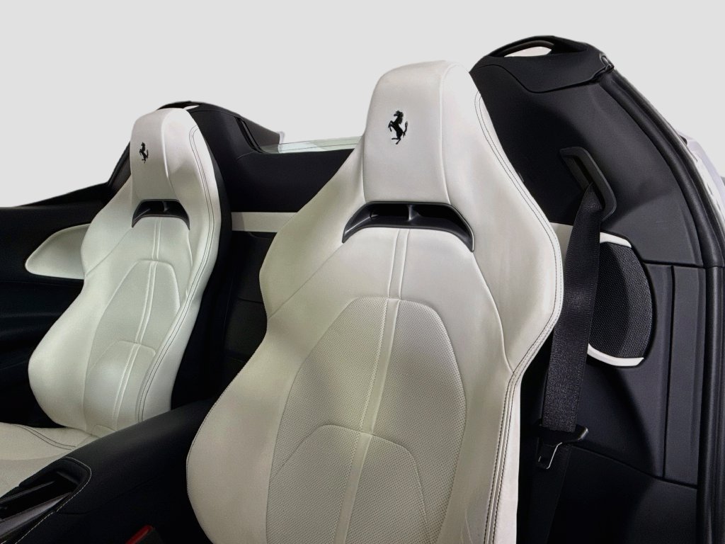 Certified 2024 Ferrari SF90 Spider AWD/4WD image 4