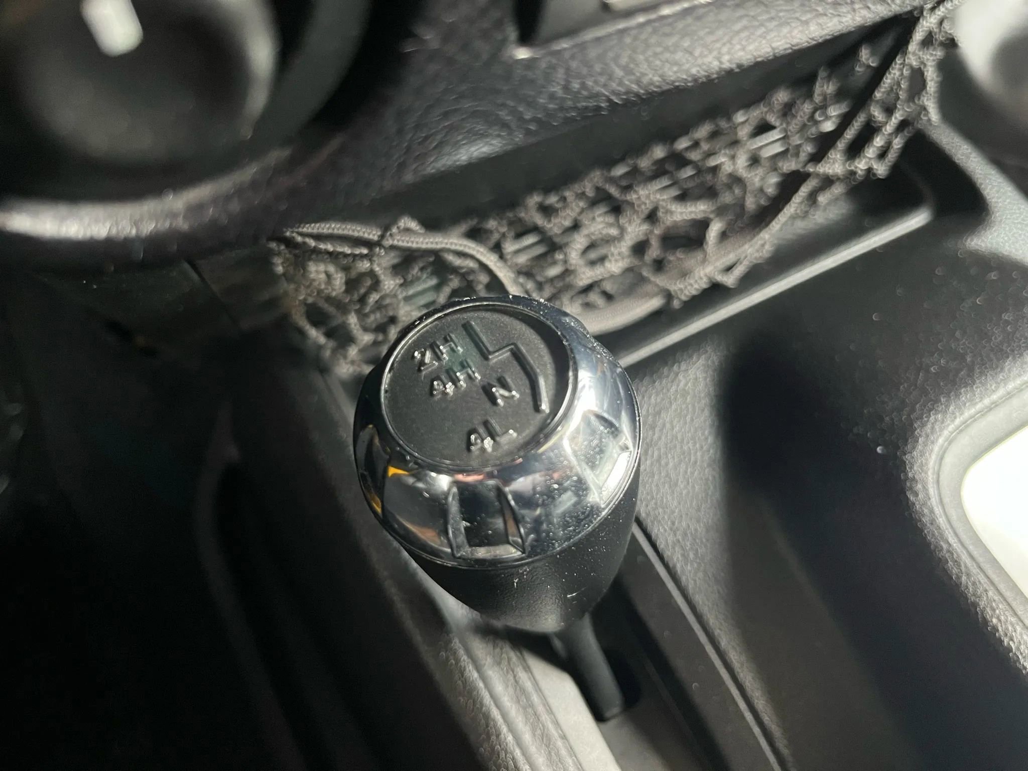 Used 2015 Jeep Wrangler Unlimited Sahara image 23