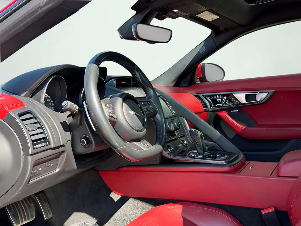 Used 2016 Jaguar F-TYPE R AWD/4WD image 2
