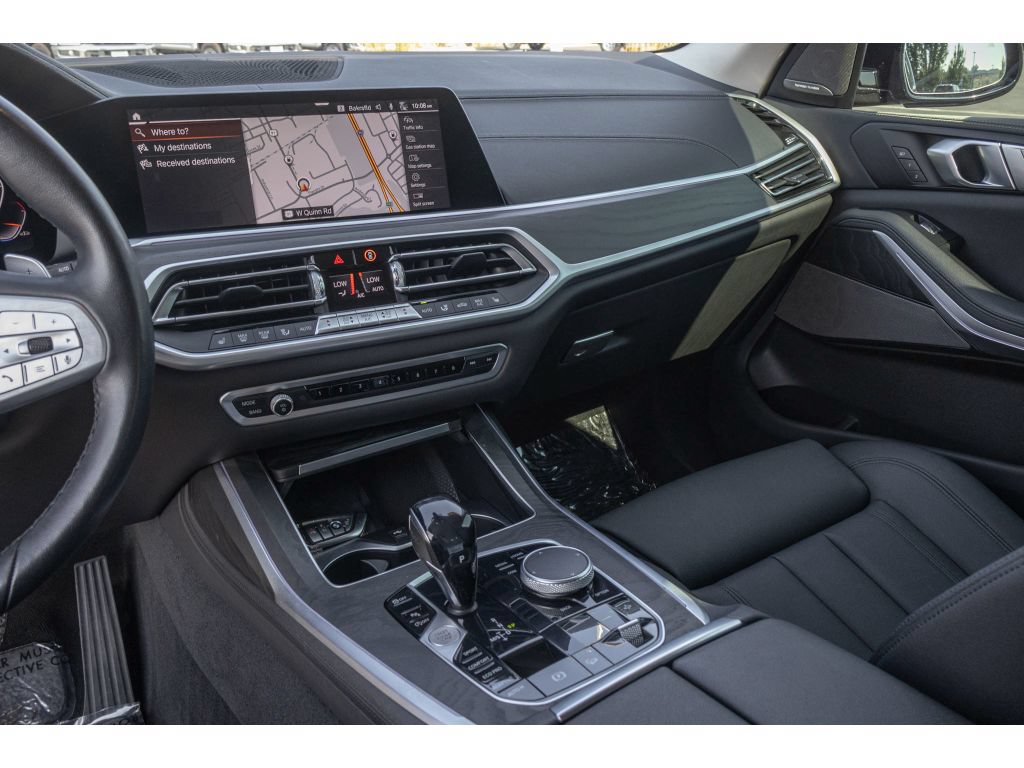 Used 2020 BMW X7 xDrive40i w/ Premium Package AWD/4WD image 25