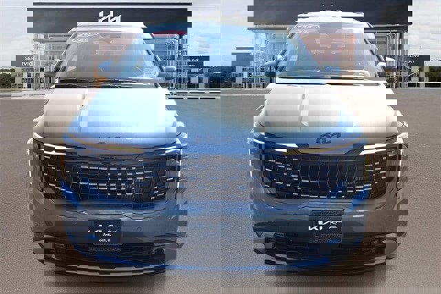 New 2026 Kia Carnival SX image 8