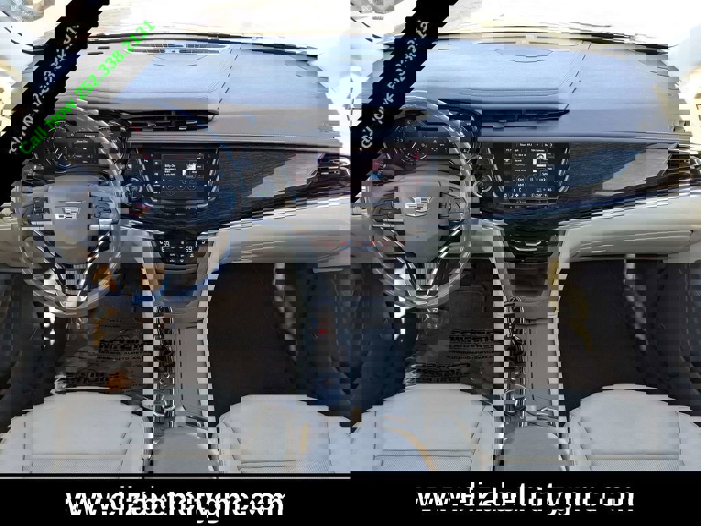 Used 2022 Cadillac XT6 Premium Luxury image 18