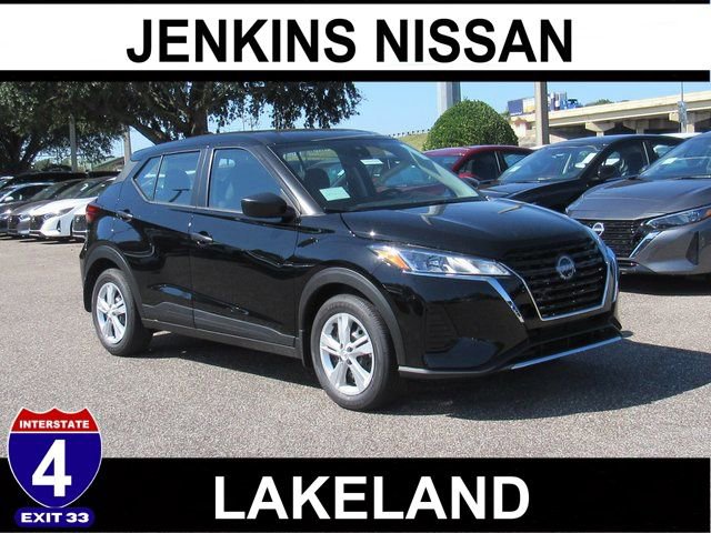 New 2025 Nissan Kicks Play S w/ Interior Electronics Package