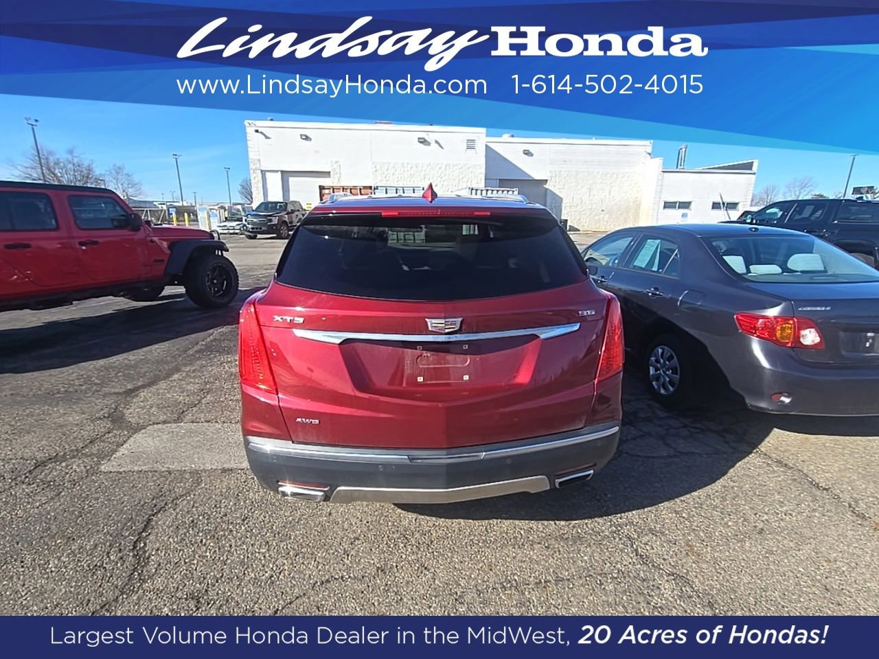 Used 2018 Cadillac XT5 Platinum w/ Driver Assist Package image 19