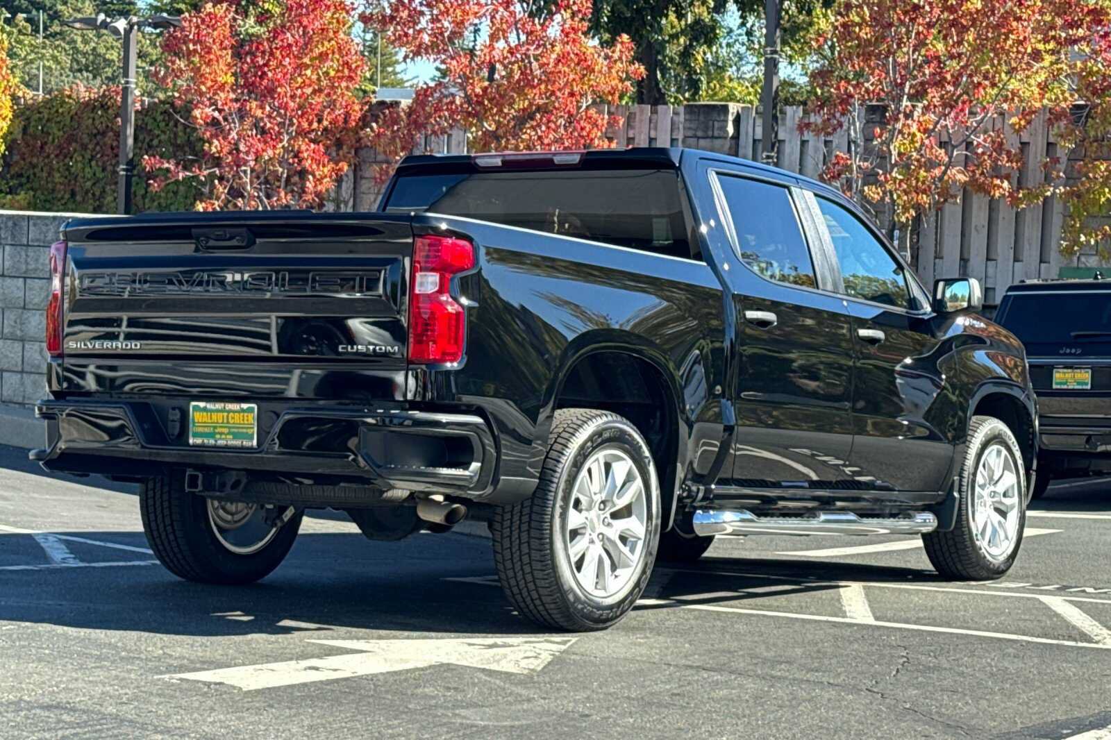 Used 2022 Chevrolet Silverado 1500 Custom RWD image 4
