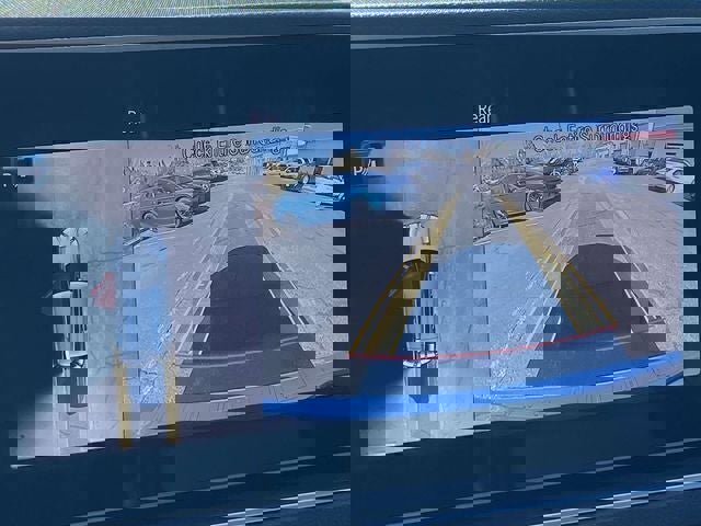 Used 2022 Mercedes-Benz GLE 350 4MATIC w/ Premium Package image 26