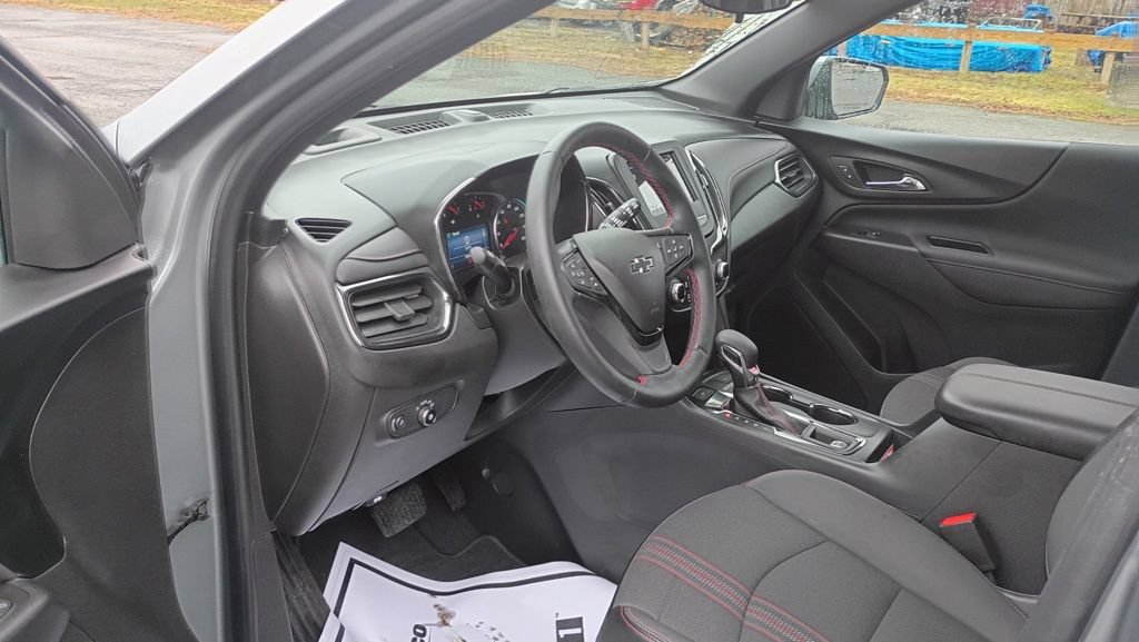 Used 2024 Chevrolet Equinox RS AWD/4WD image 12