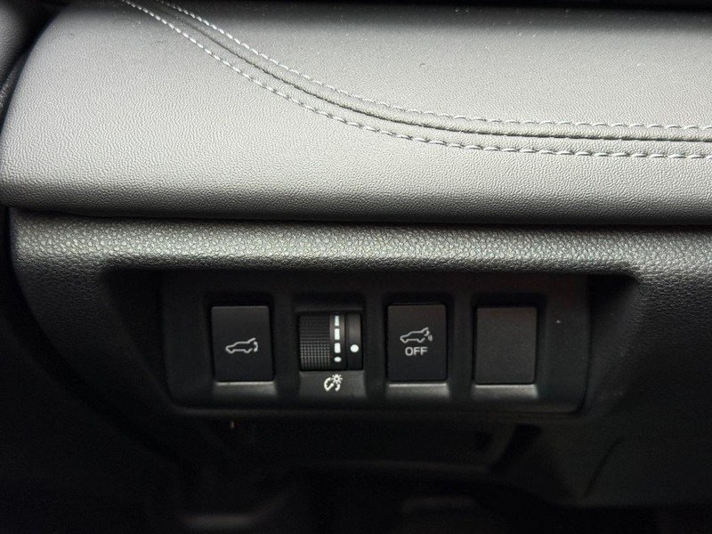 Used 2024 Subaru Outback Limited AWD/4WD image 29