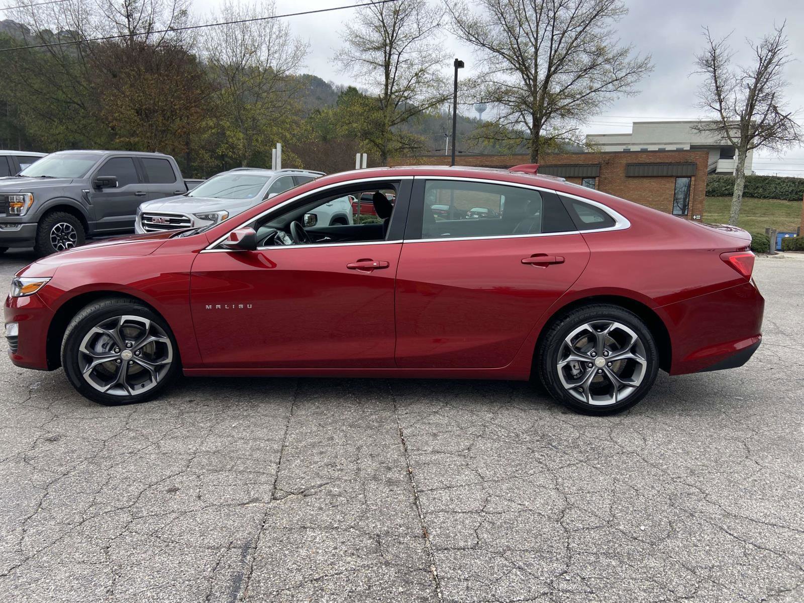 Certified 2024 Chevrolet Malibu LT image 24