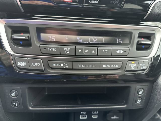 Used 2025 Honda Ridgeline Black Edition image 19