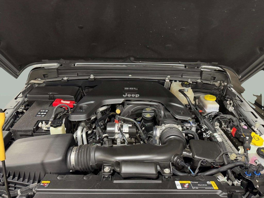 Used 2021 Jeep Wrangler Unlimited Sport image 28