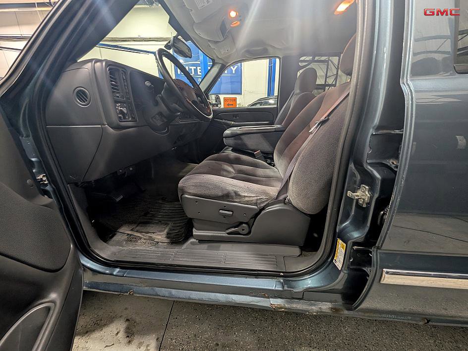 Used 2006 GMC Sierra 1500 SLE w/ Onstar Plus Package image 35