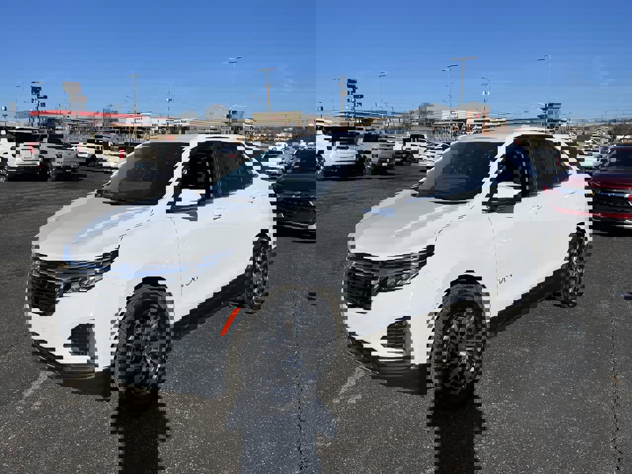 Used 2024 Chevrolet Equinox LT w/ LPO, Floor Liner Package image 1