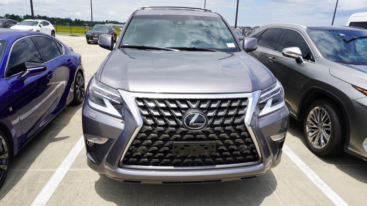 Used 2023 Lexus GX 460 Premium w/ Premium Package AWD/4WD image 3