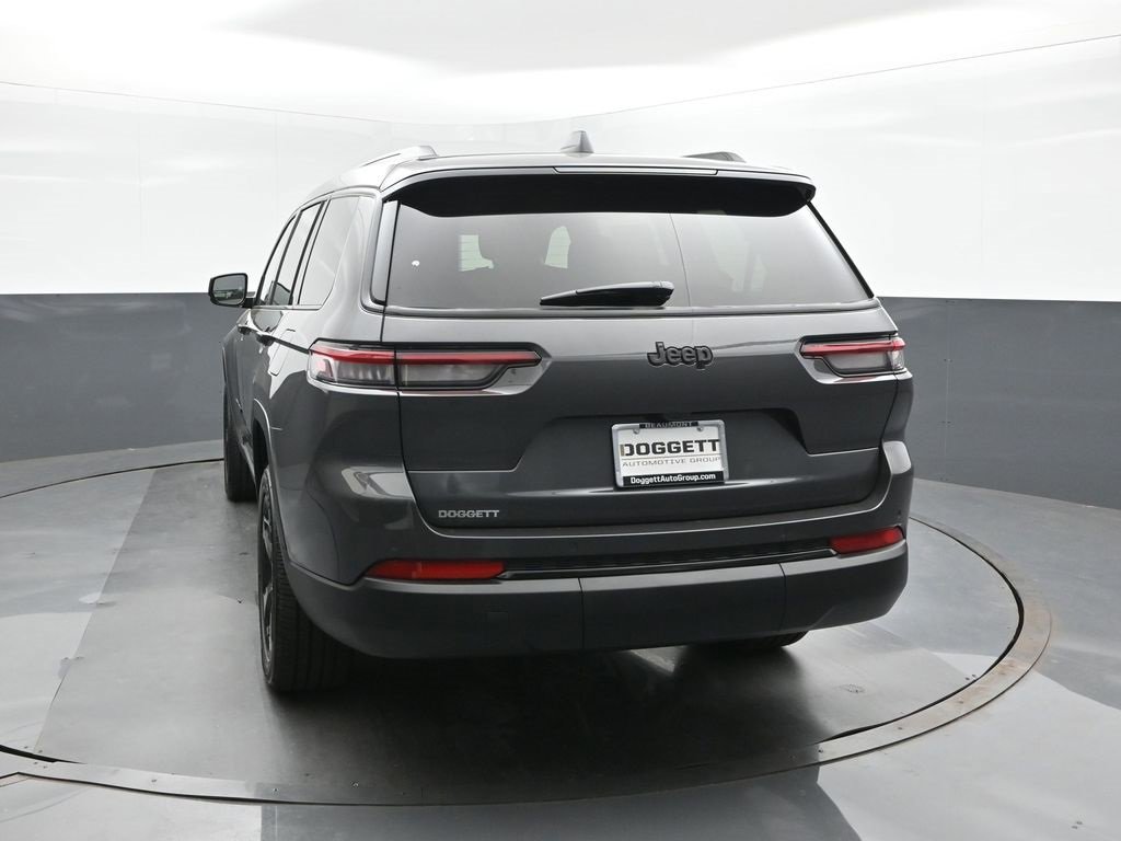 New 2025 Jeep Grand Cherokee L Altitude image 8