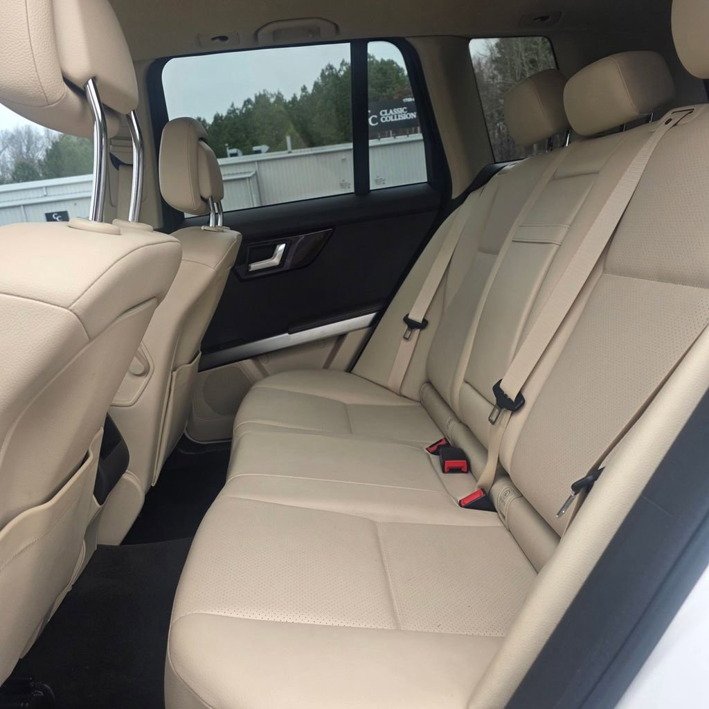Used 2015 Mercedes-Benz GLK 350 2WD image 11