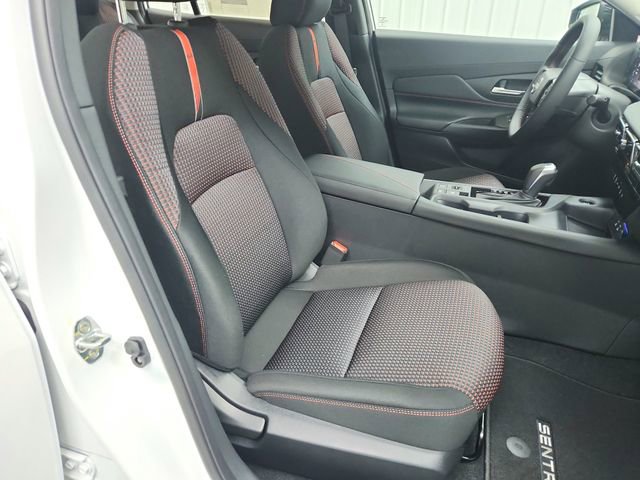 New 2026 Nissan Sentra SR w/ Floor Mat Package image 34
