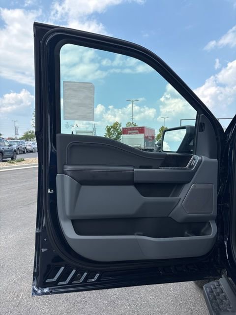 New 2025 Ford F150 Lightning Flash image 20