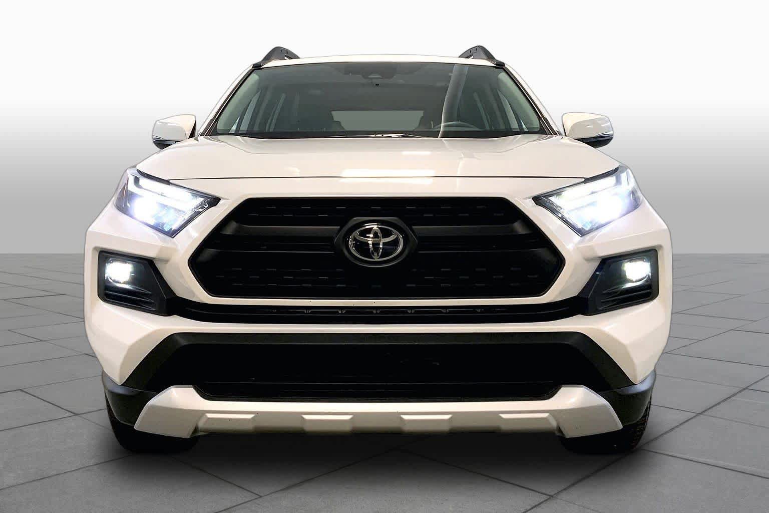 Used 2024 Toyota RAV4 Adventure w/ Convenience Package AWD/4WD image 3