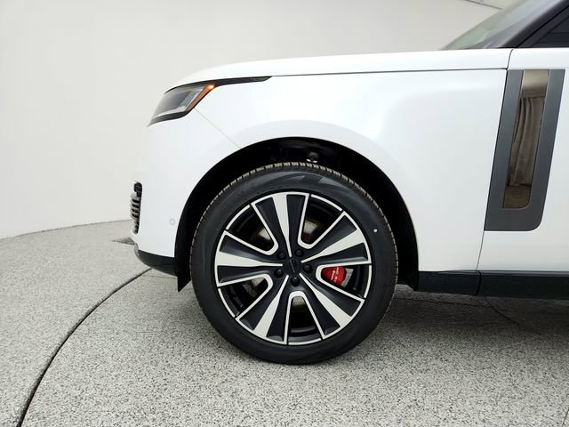 New 2026 Land Rover Range Rover SV image 25