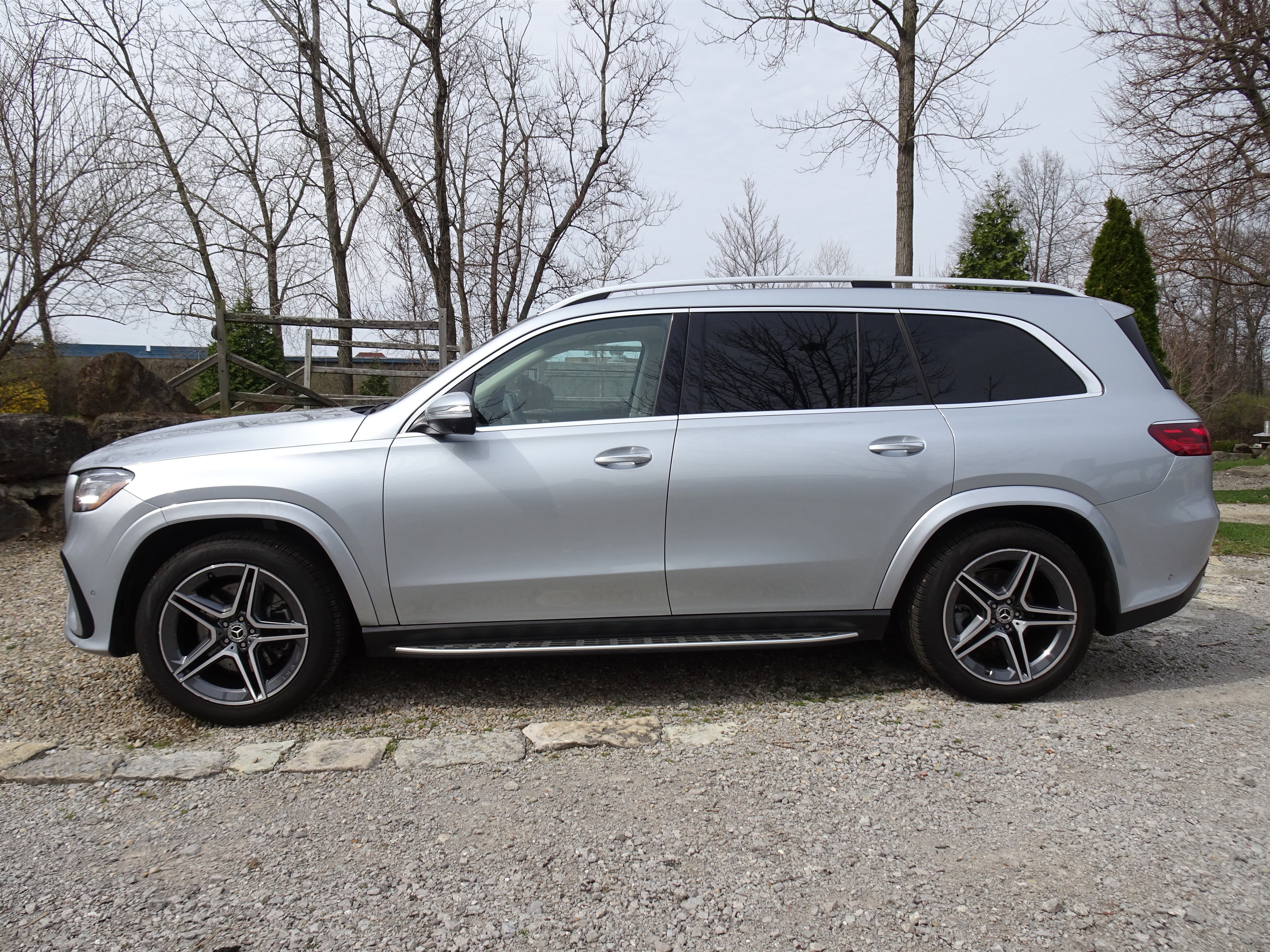 Used 2024 Mercedes-Benz GLS 450 4MATIC image 7