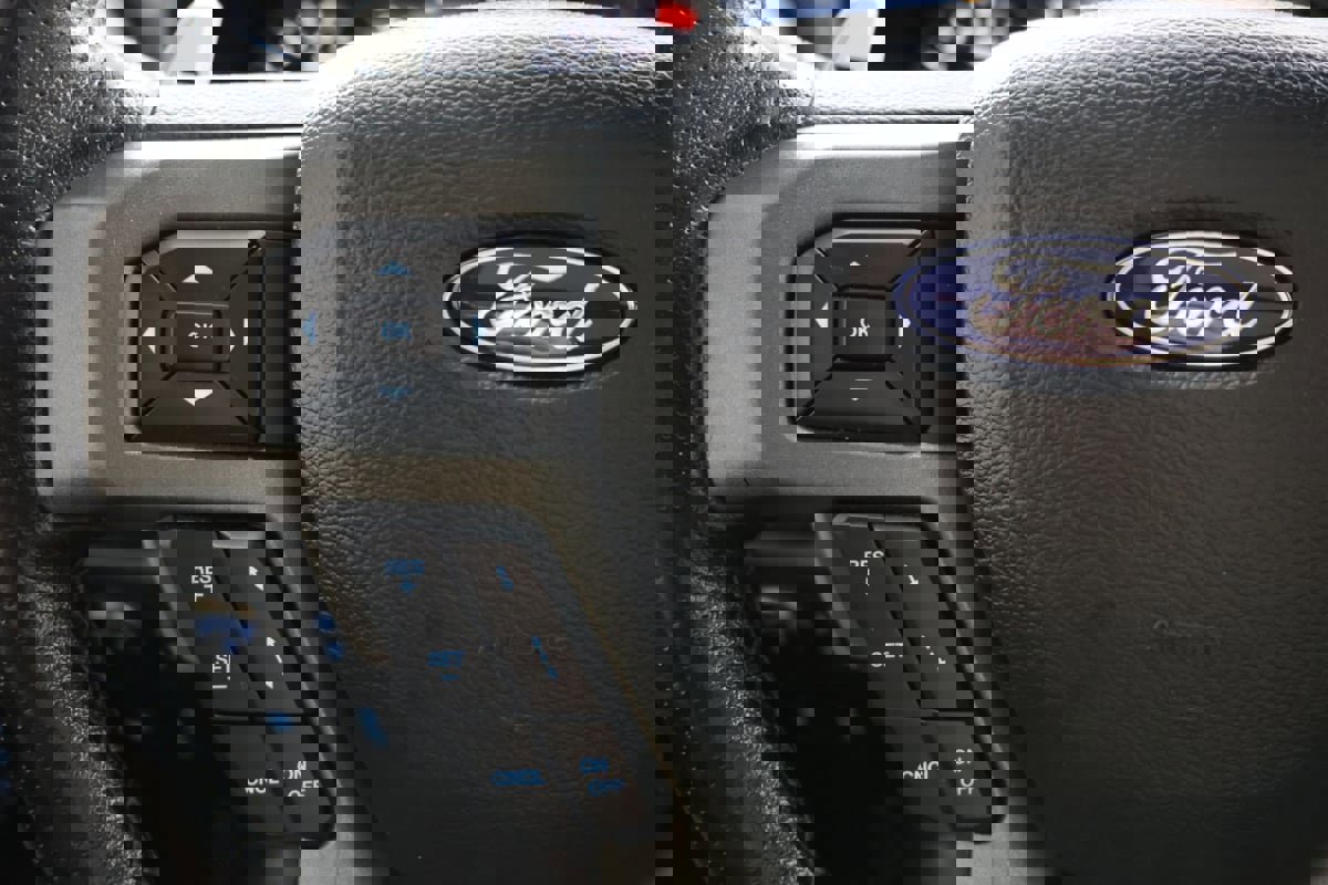 Used 2020 Ford F150 Raptor w/ Equipment Group 802A Luxury AWD/4WD image 30