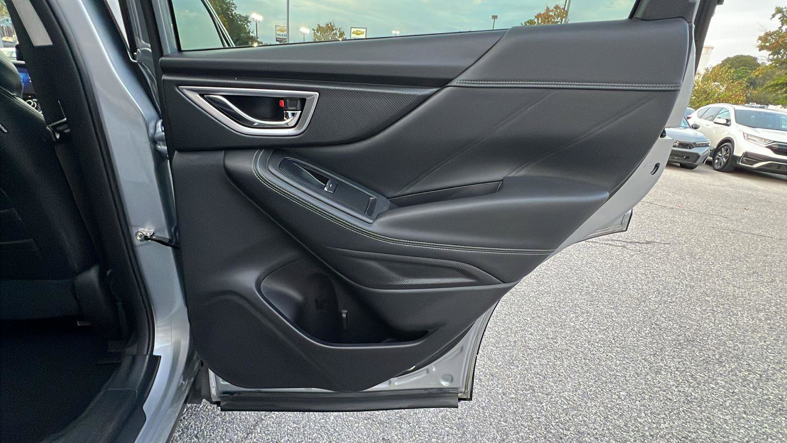 Used 2021 Subaru Forester Touring image 15