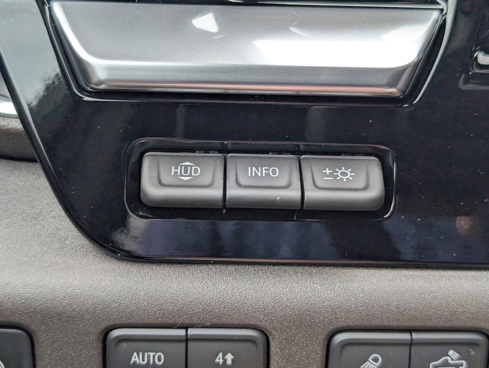 New 2026 Chevrolet Silverado 2500 LTZ w/ LTZ Premium Package image 16