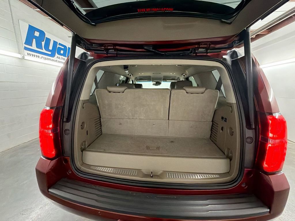 Used 2019 Chevrolet Tahoe LT w/ Luxury Package image 26
