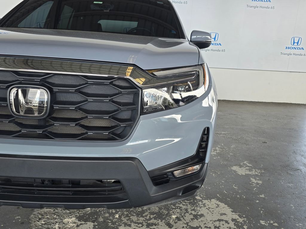Used 2025 Honda Passport EX-L image 38