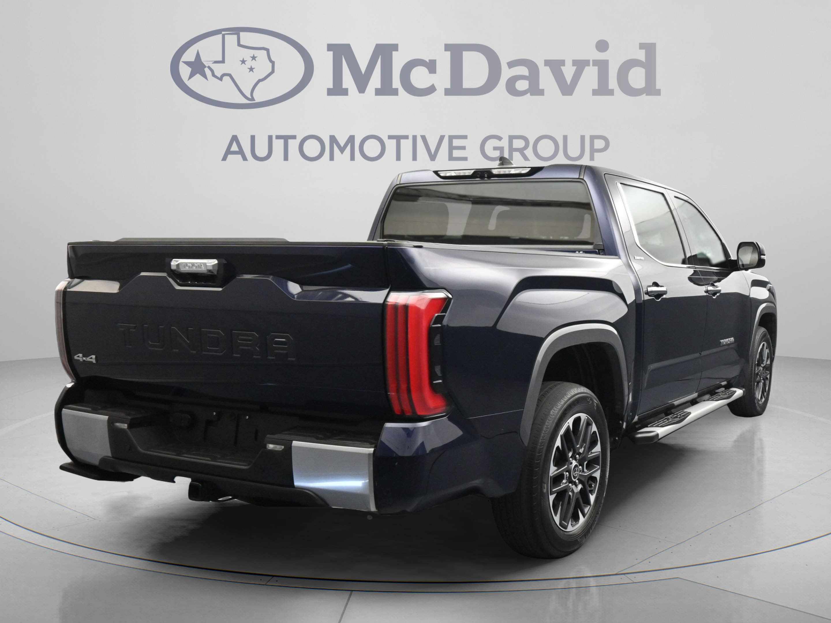 Used 2023 Toyota Tundra Limited AWD/4WD image 8