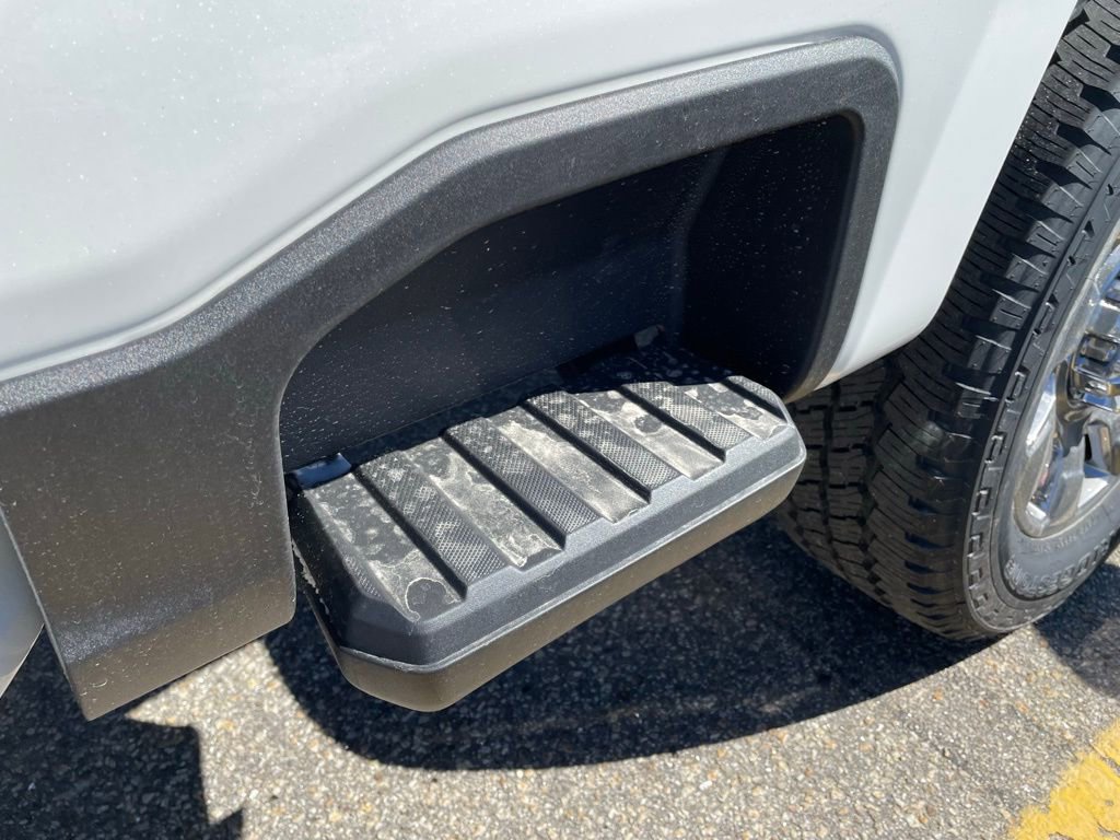 New 2026 Ford F350 King Ranch w/ Chrome Package image 30