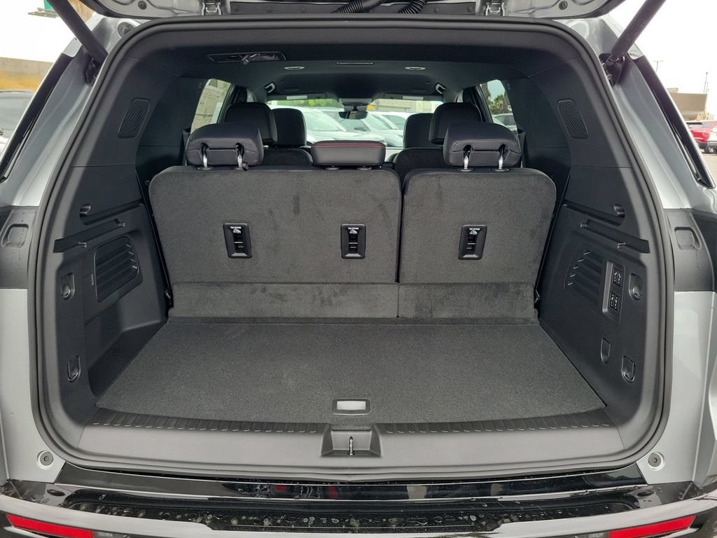 New 2026 Chevrolet Traverse RS FWD image 21