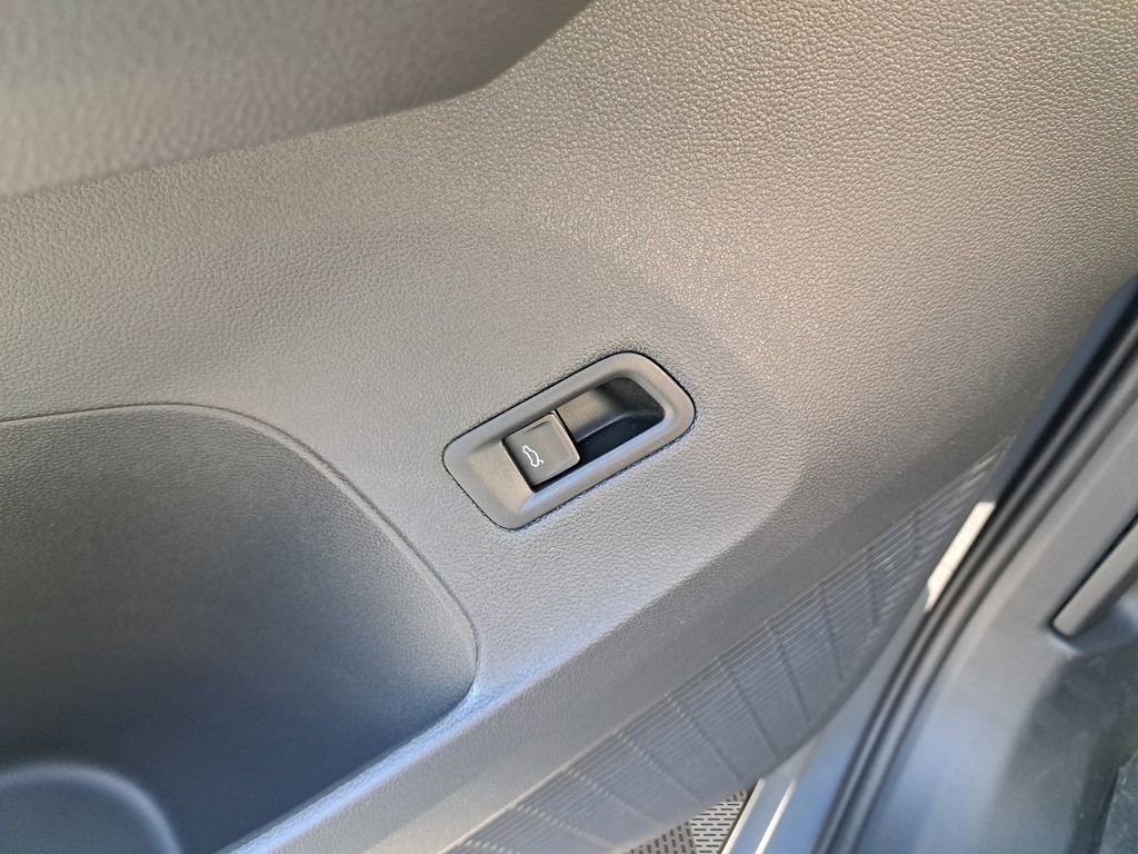 New 2025 Volkswagen Atlas SEL AWD/4WD image 34