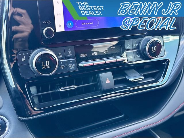 Used 2024 Toyota Highlander XSE image 15