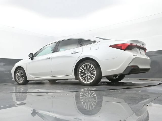 Used 2019 Toyota Avalon Limited w/ Advanced Safety Package FWD image 10