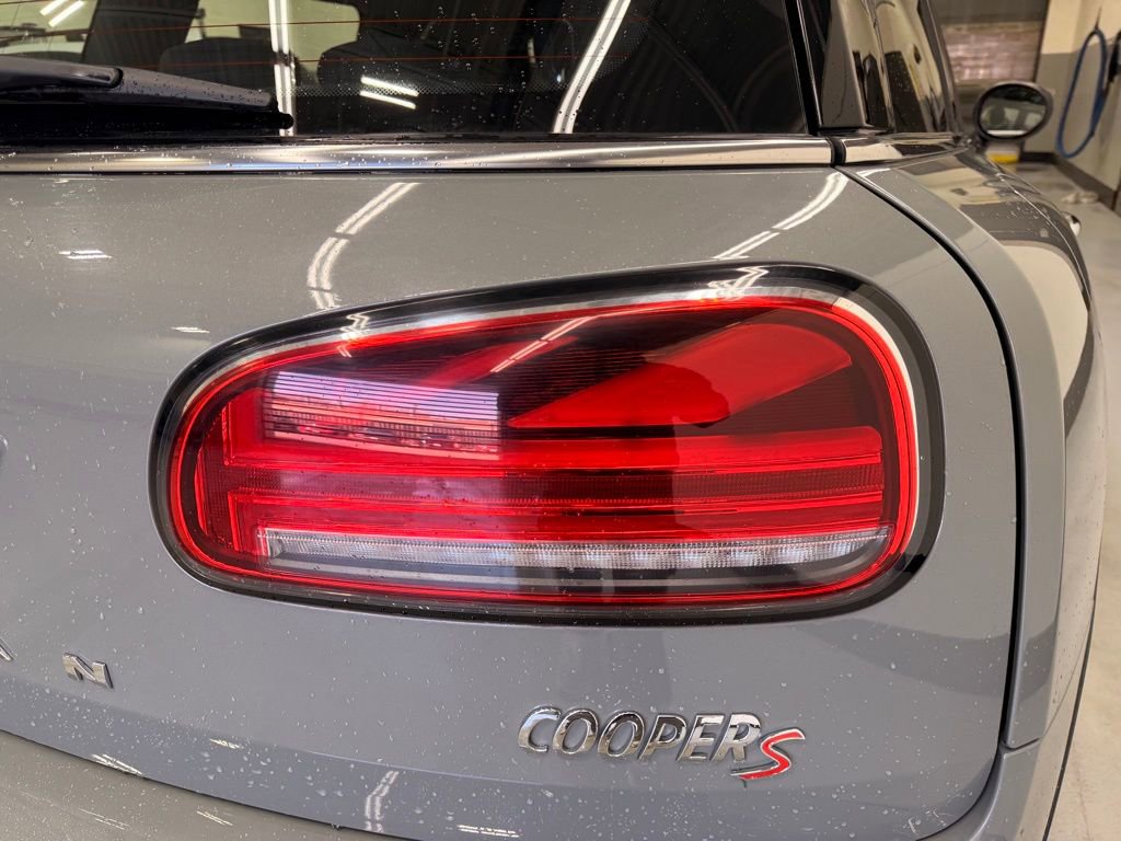 Used 2022 MINI Cooper Clubman S w/ Premium Package AWD/4WD image 5