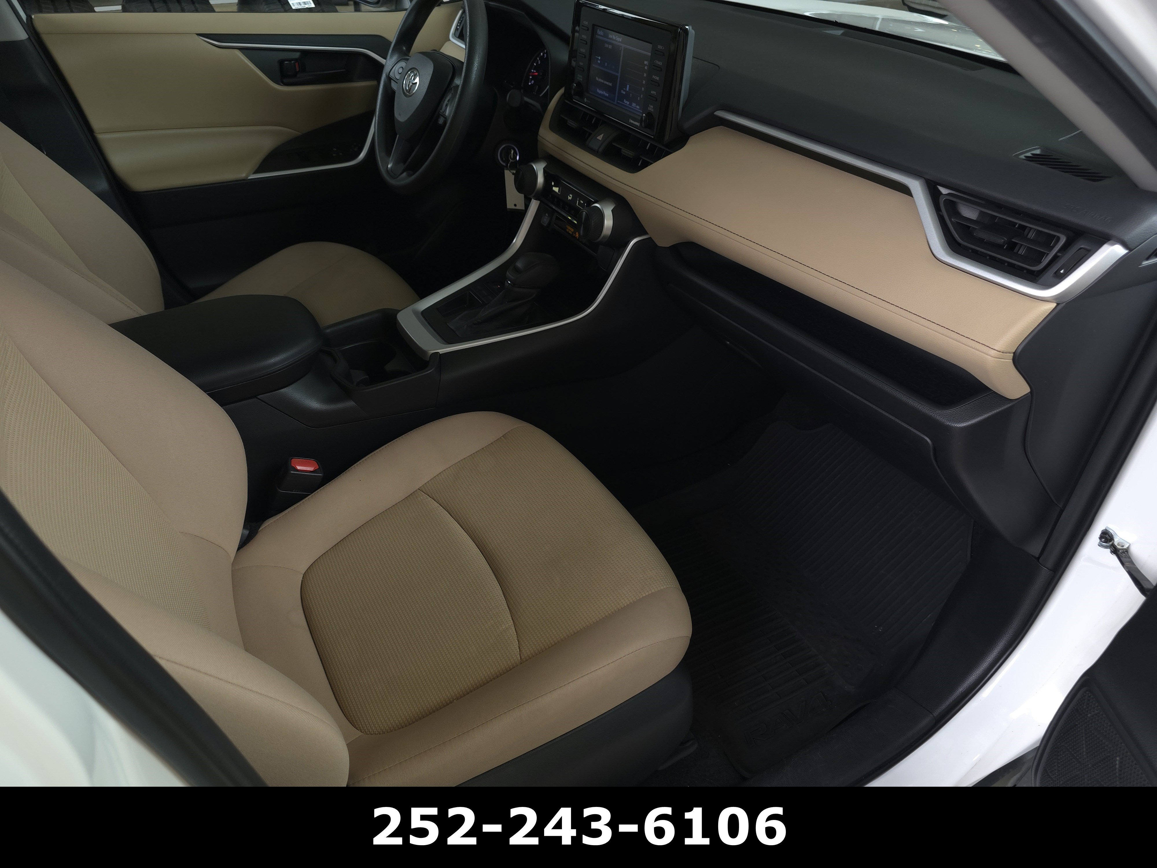 Used 2021 Toyota RAV4 LE FWD image 35