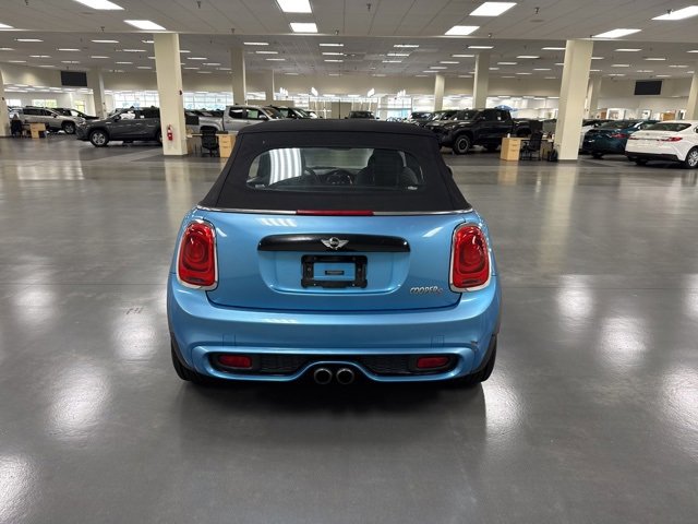 Used 2016 MINI Cooper S image 6