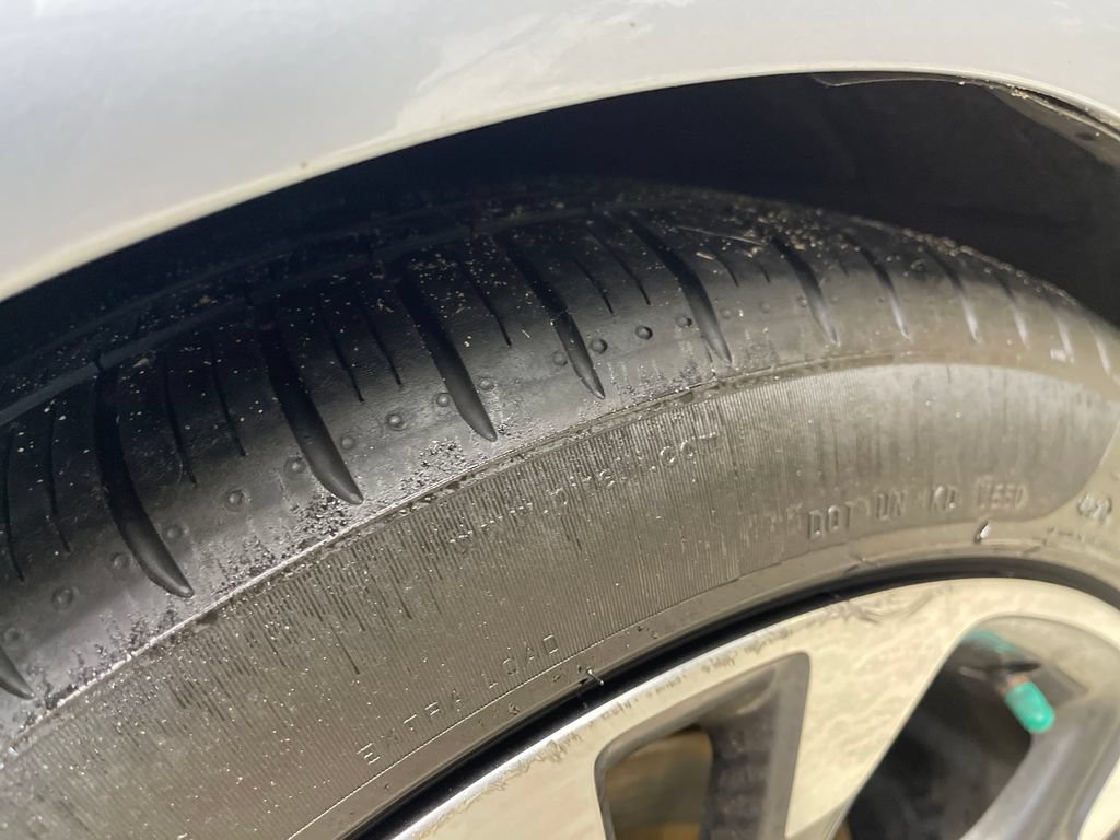 Used 2019 Buick Cascada Premium FWD image 12