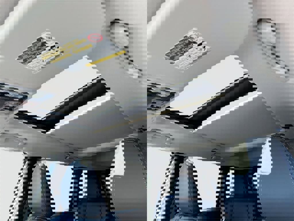 New 2026 Mitsubishi Outlander SEL image 25