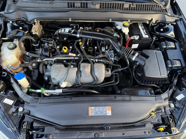 Used 2018 Ford Fusion Titanium AWD/4WD image 19