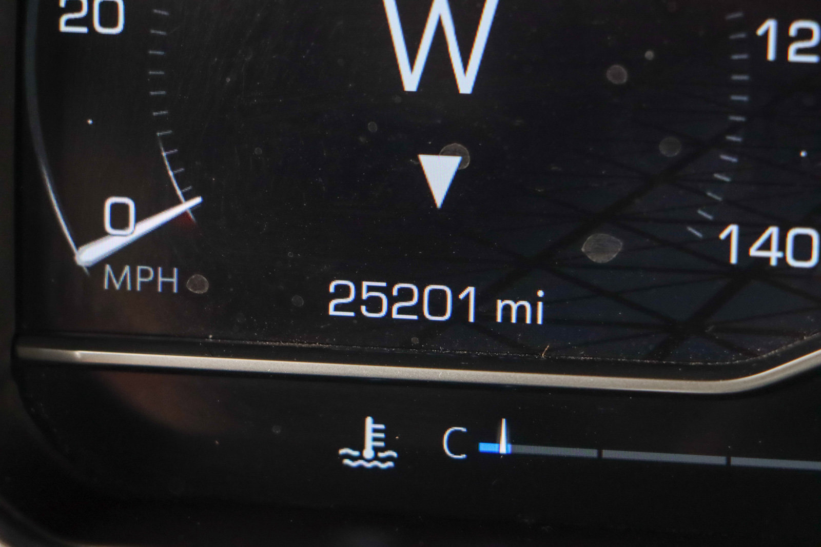 Used 2024 GMC Sierra 1500 AT4 w/ Technology Package image 17