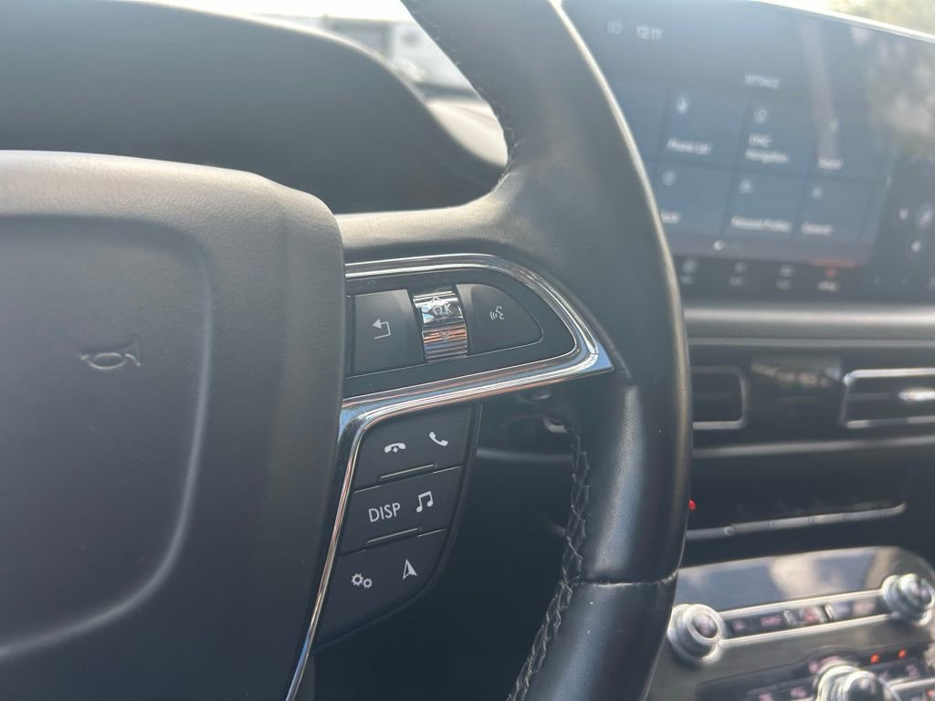 Used 2023 Lincoln Nautilus Reserve w/ Equipment Group 202A image 21