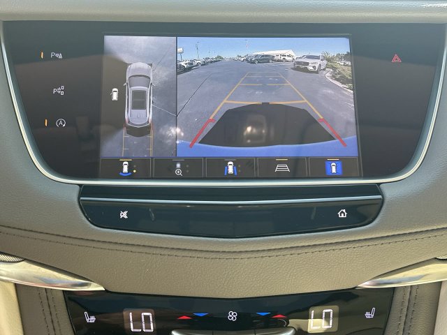 Used 2022 Cadillac XT5 Premium Luxury w/ Technology Package FWD image 15